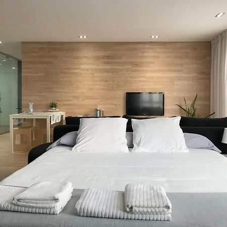 Al_Reparo Home Beach _ Адра Екстериор снимка